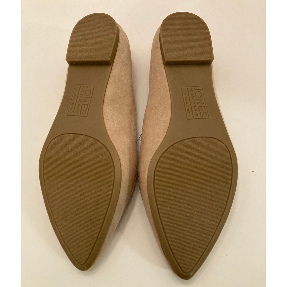 NWT JONES NEW YORK Flat Shoes Womens 7M Beige Samantha Faux Suede Slip On Light - Picture 9 of 10
